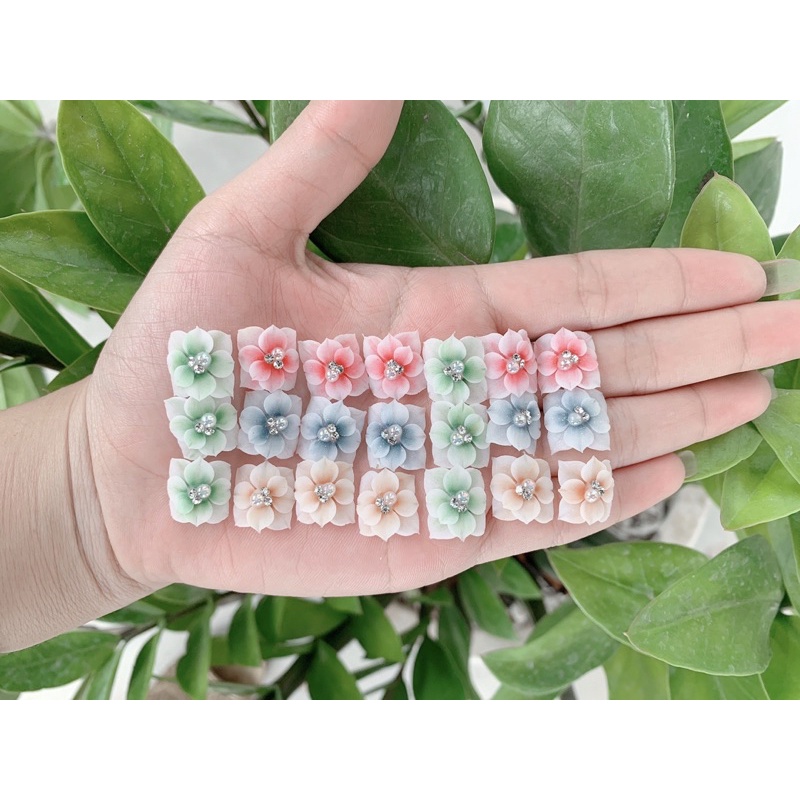 hoa nail_hoa bột( vuông full chaan 9 cánh)
