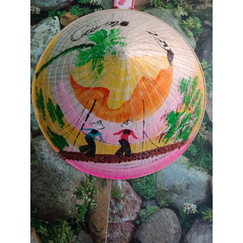 Nón lá vẽ đồng quê cổ truyền cho bé