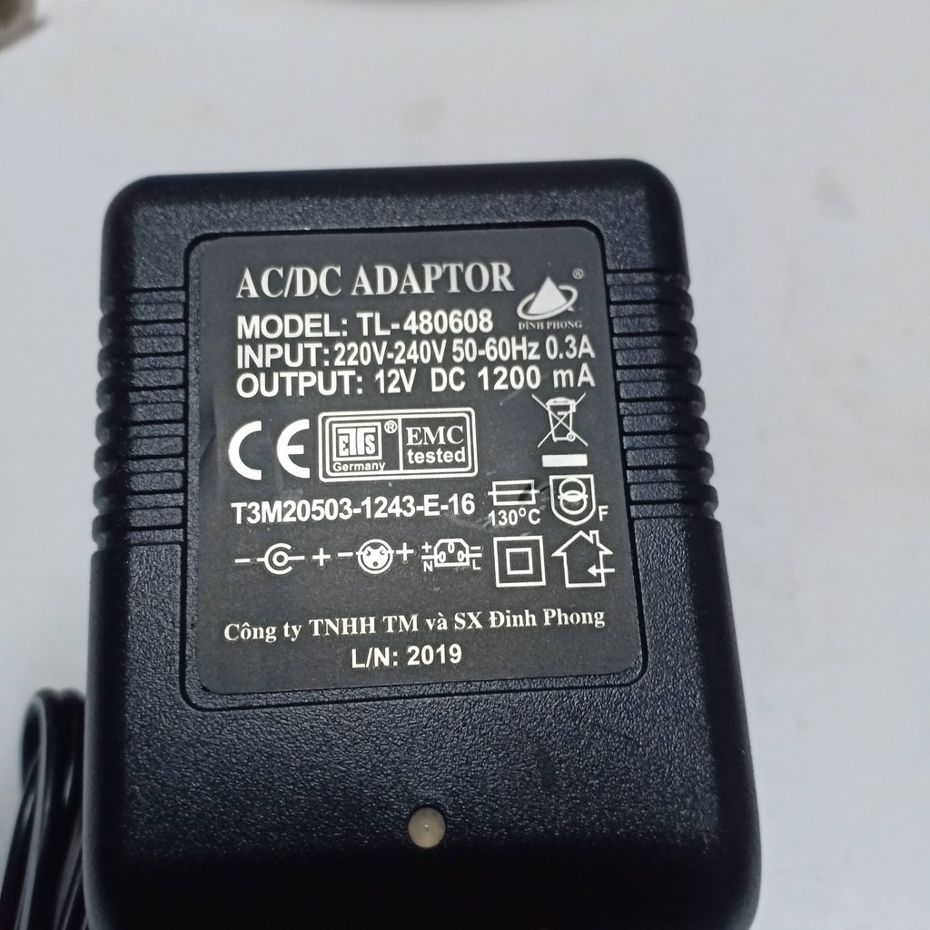 Chuyển nguồn 220v sang 12V- Adapter bơm bình phun thuốc 12v