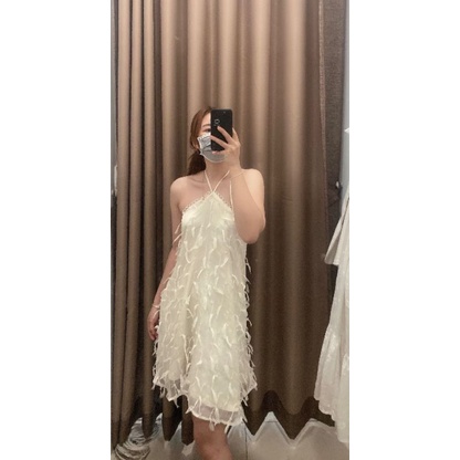 TANA'S] Đầm 2 dây cổ yếm hở lưng voan lông vũ cực sexy | BigBuy360 - bigbuy360.vn