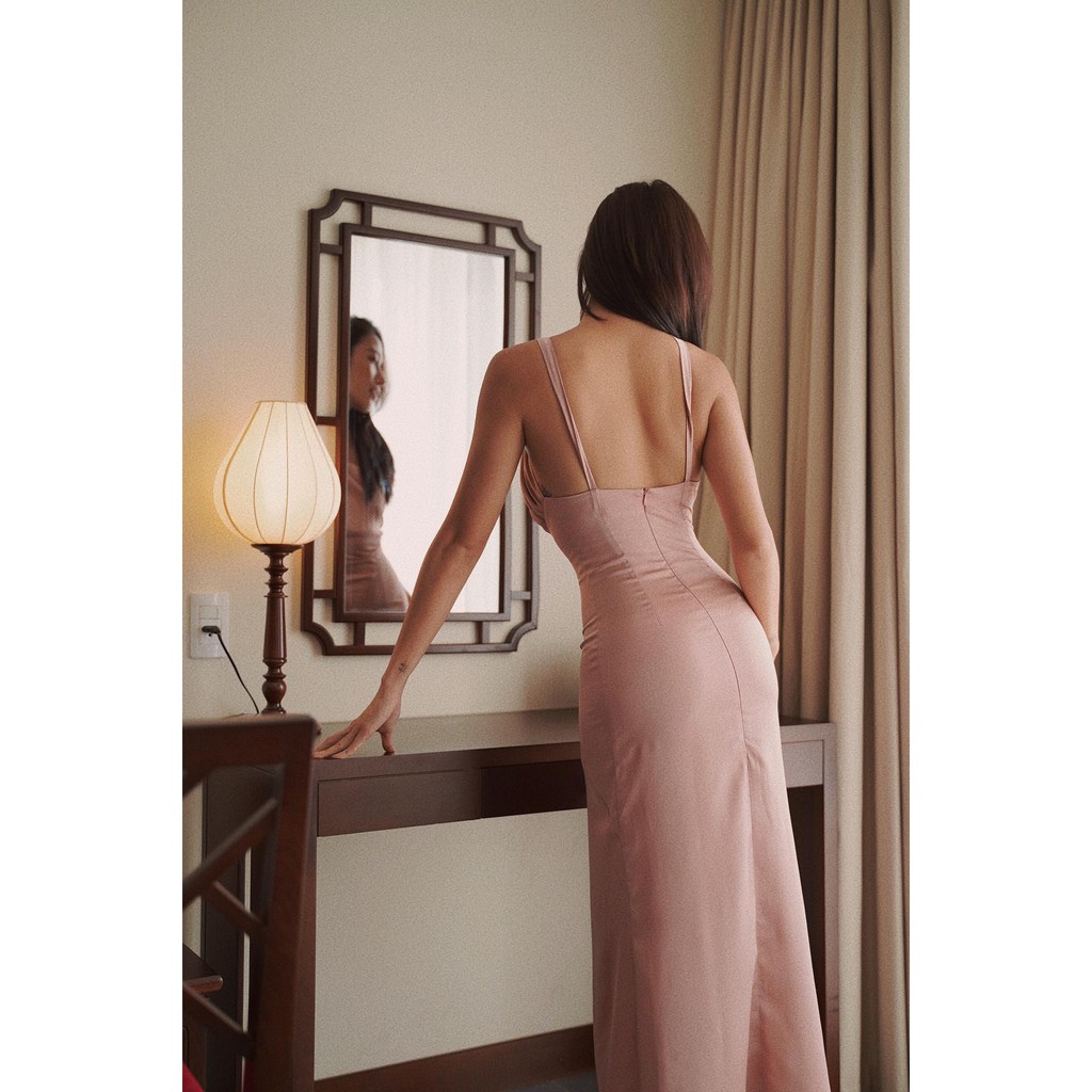 [Kisserine] Đầm lụa JOLLIE MAXI DRESS | BigBuy360 - bigbuy360.vn