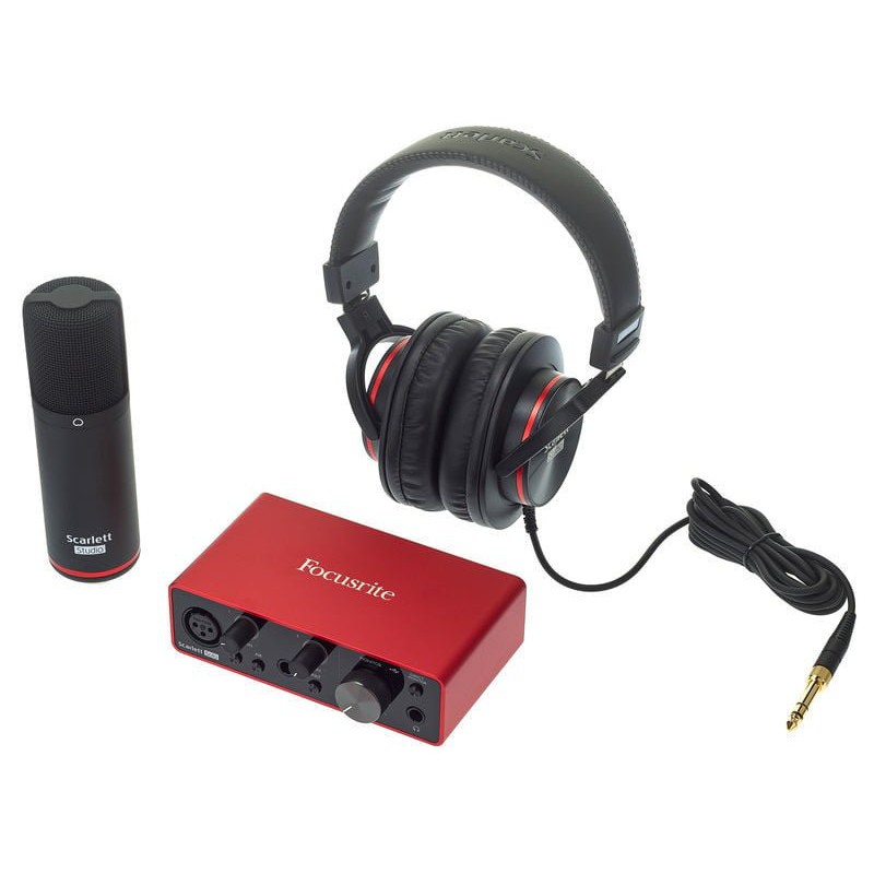 Thiết bị thu âm hát live stream Combo Focusrite Scarlett Solo Studio Gen 3