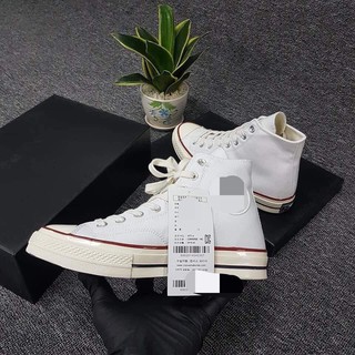 Giày sneaker vải cao cổ, thấp cổ