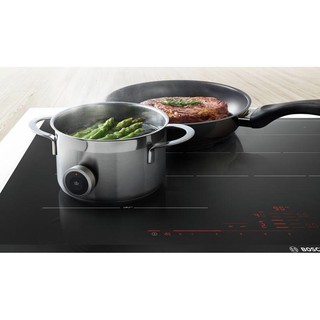 Bếp từ Bosch Series 8 PXY875DC1E (đa điểm- gồm 4 vùng nấu)