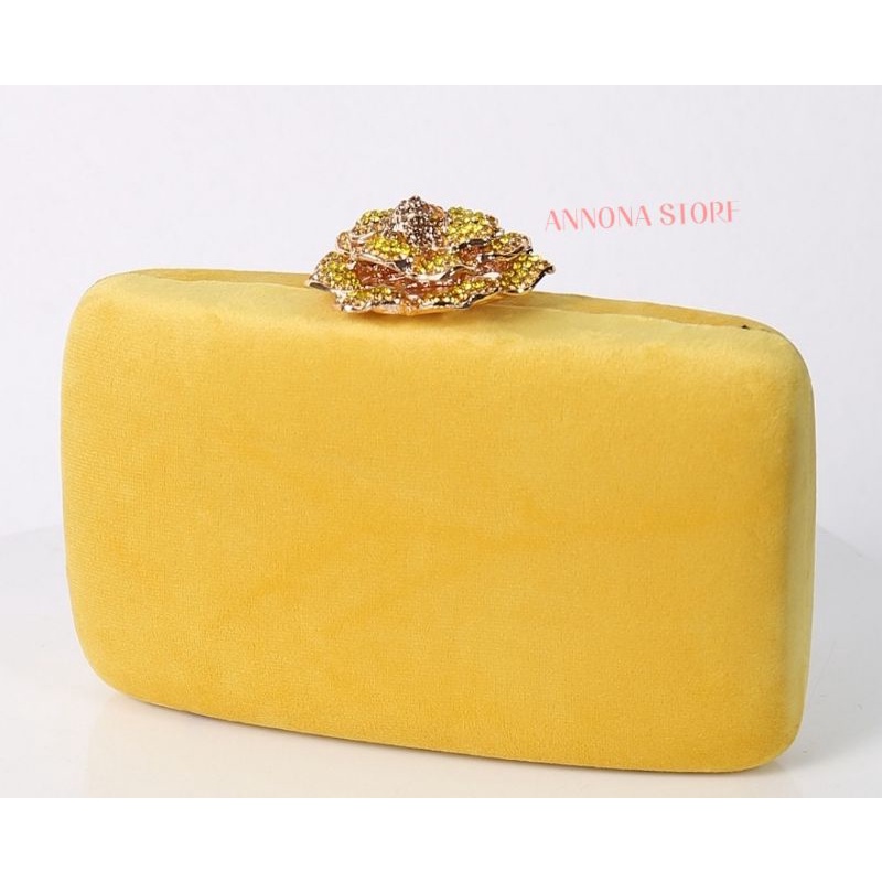 CLUTCH NHUNG KHÓA HOA ĐÍNH ĐÁ