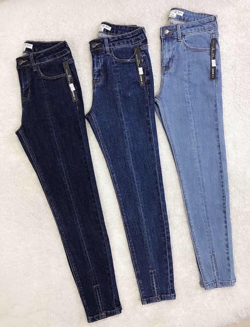 Quần jeans nữ sikiny mới xẻ lai