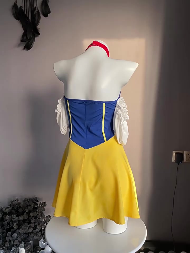 Cosplay nàng Bạch Tuyết công chúa Disney gợi cảm - váy ngủ hóa trang Snow White sexy | BigBuy360 - bigbuy360.vn