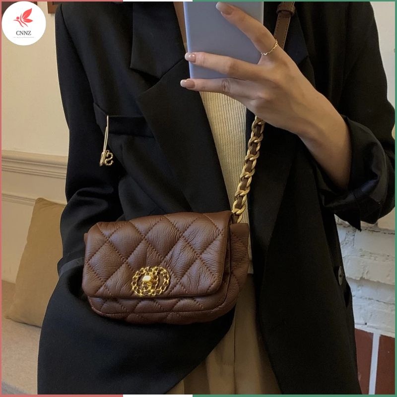 Túi xách đeo vai YUNFAN hình vuông màu trơn phối dây xích dễ phối đồ thời trang cho nữ