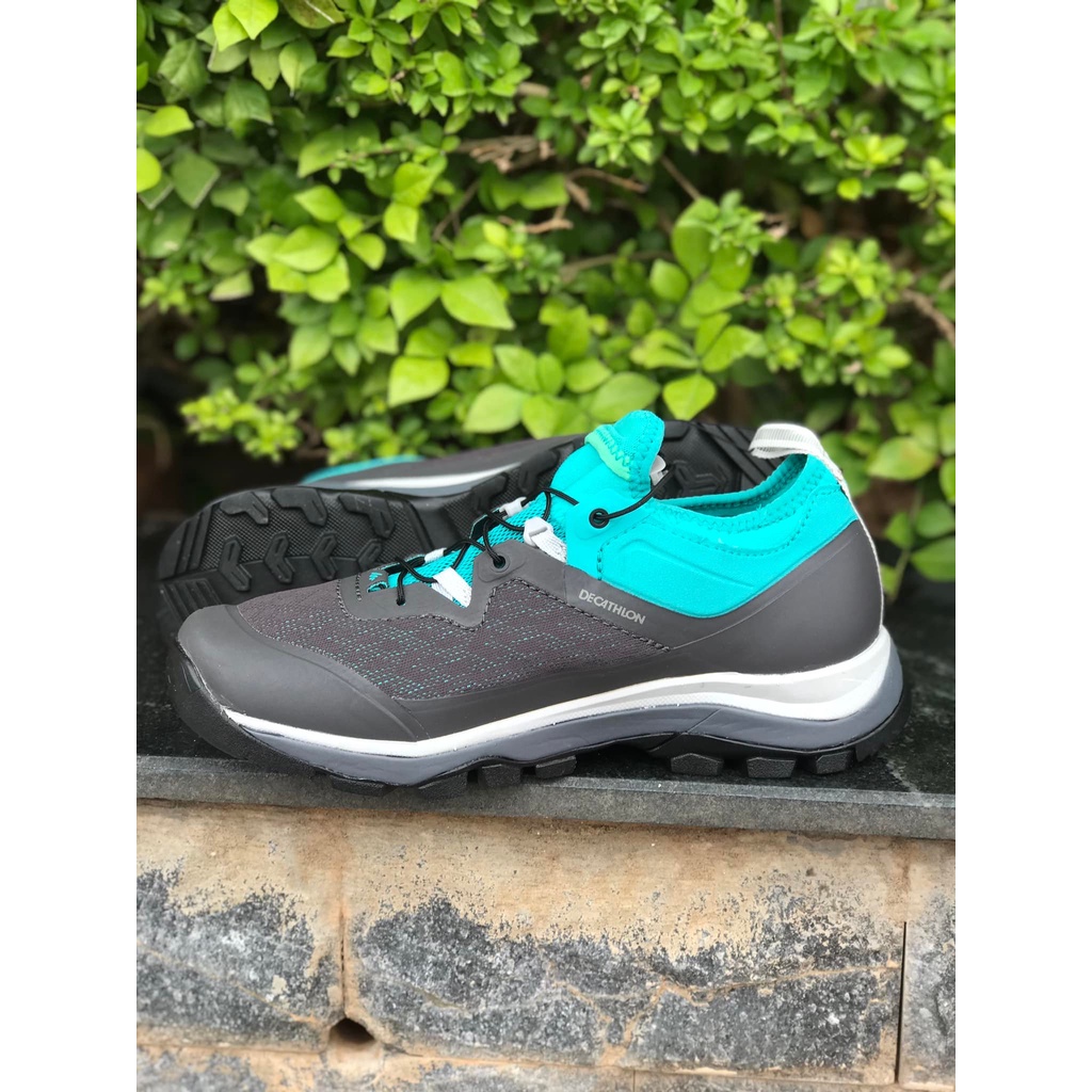 Giày đi bộ leo núi Quechua Fast 500