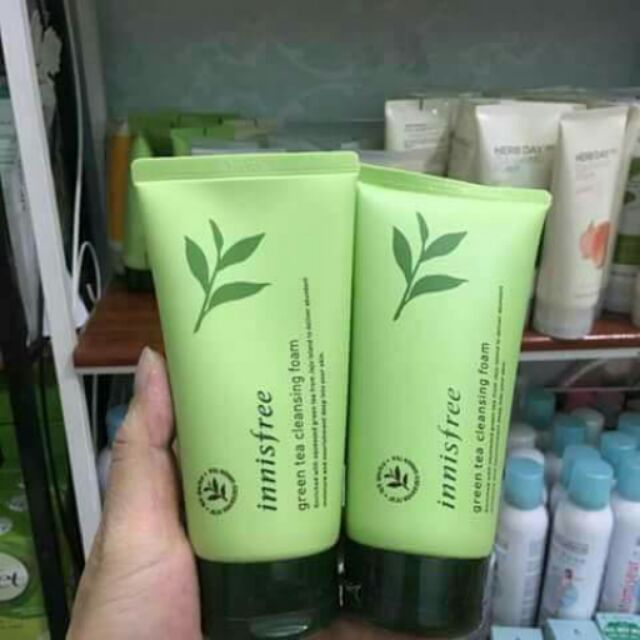 Sữa rửa mặt inisfree