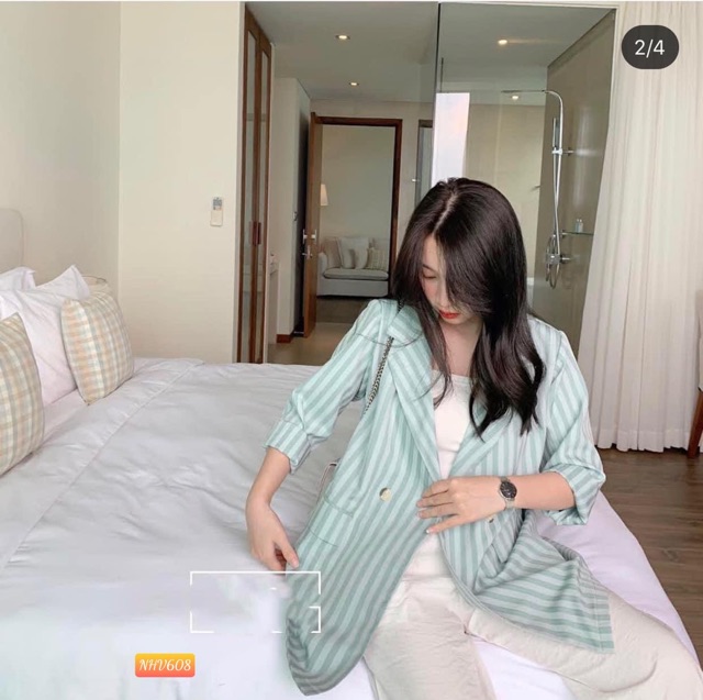 Áo Vest Nữ Kiểu Dáng Hàn Quốc Sọc Kẻ Nữ Tính