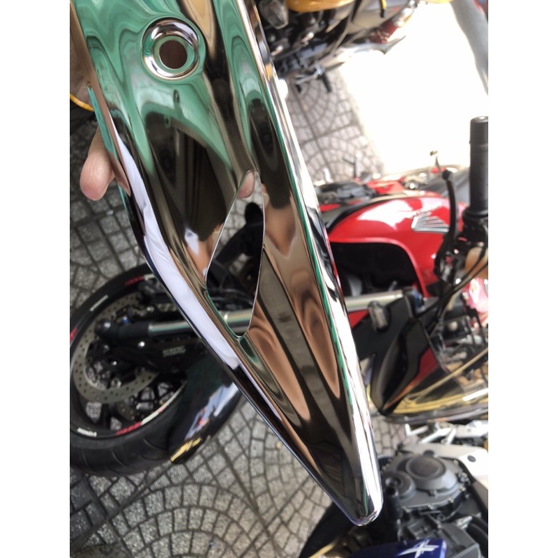 Ốp pô Future 2020