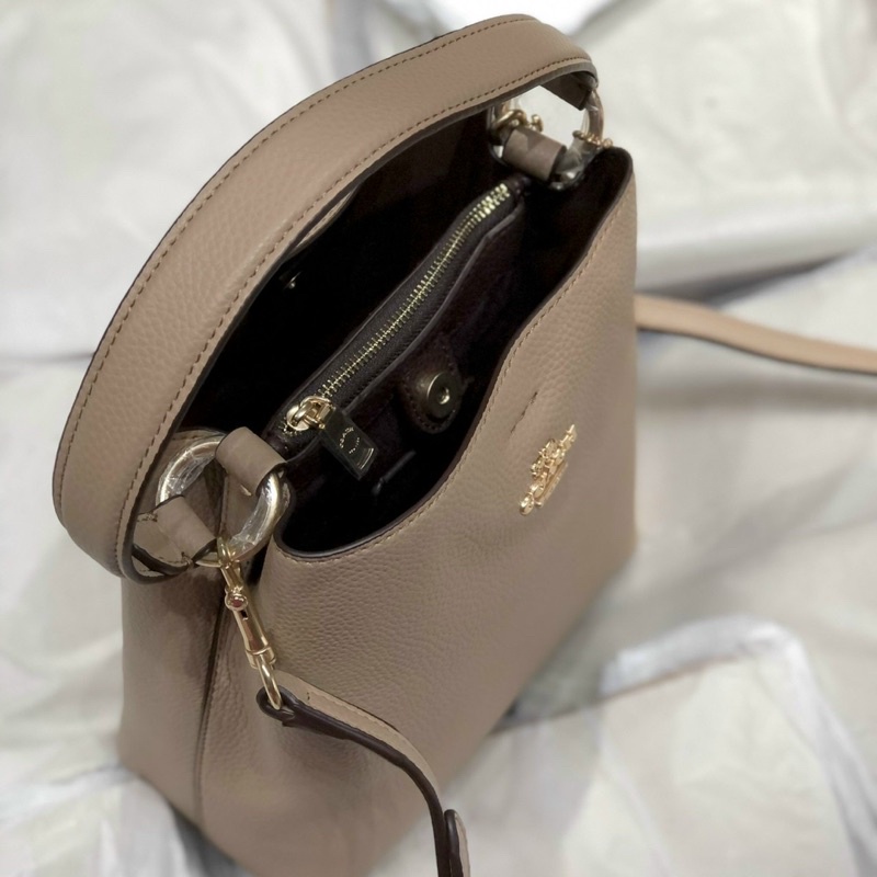 Túi Coach bucket màu nude siêu xinh