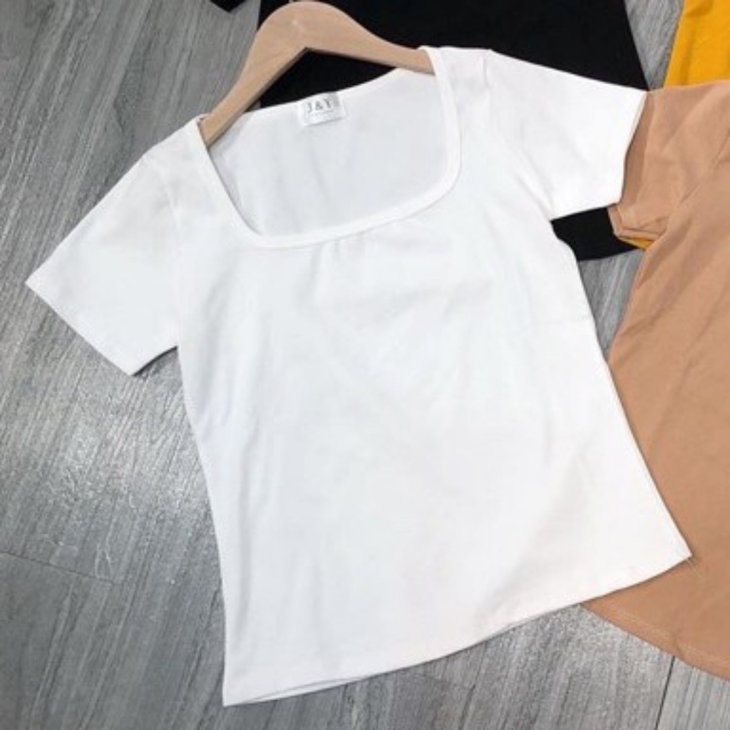 Áo thun cổ vuông nữ tay ngắn croptop chất bozip co giãn 4 chiều màu đen trắng thời trang DUMISA | BigBuy360 - bigbuy360.vn