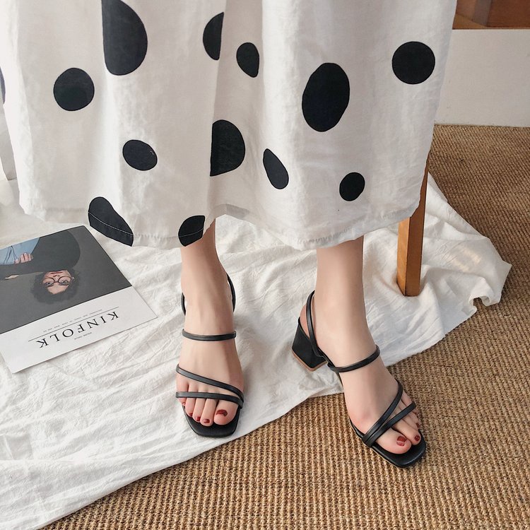 Giày Cao Gót Thời Trang Xinh Xắn Dành Cho Nữ