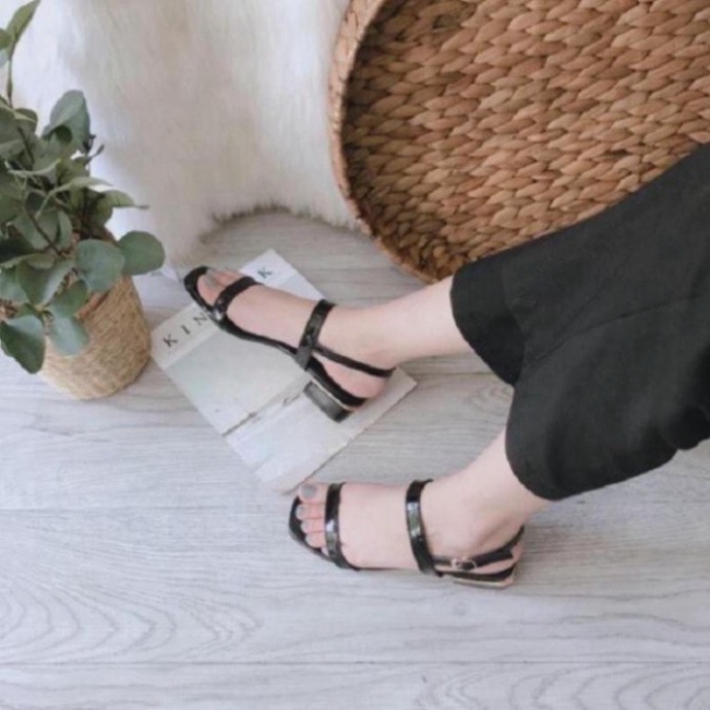 Sandanl Nữ Đế Bệt 2 Quai Mảnh Chất Da Bóng Cực Xinh Hàng Loại 1 size 35- 39