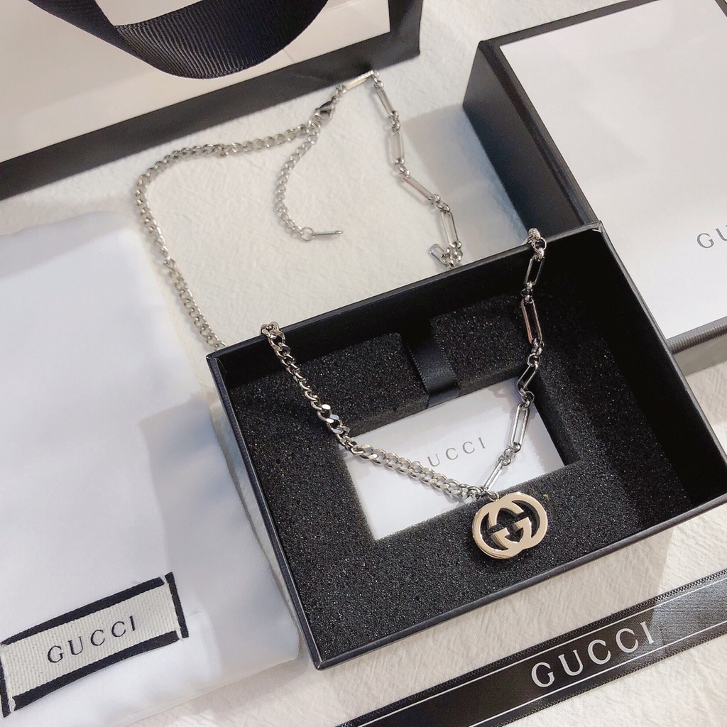 Vòng cổ Mặt Chữ Gucci Bằng Thép Titan Không Phai Màu Đơn Giản Cá Tính