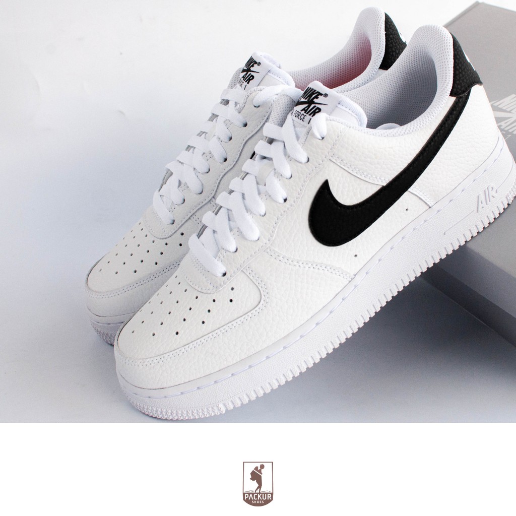 Giày Nike Air Force 1 07 (Trắng/Đen) / CT2302-100