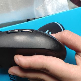 Chuột logitech g102