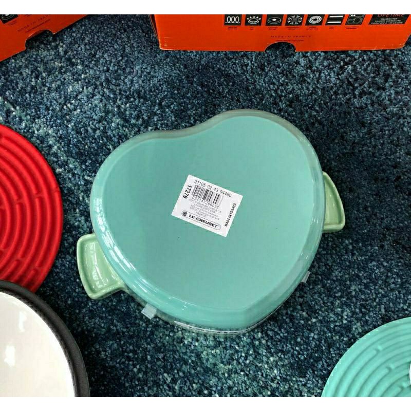 Nồi Le Creuset hình tim 20cm - Thương hiệu Pháp - Nồi gang tráng men cao cấp