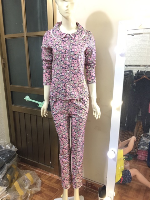 Sale.....Bộ đồ nữ hoa nhí siêu đẹp