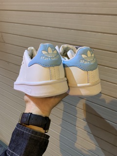 Giày thể thao stansmith siêu đẹp :)