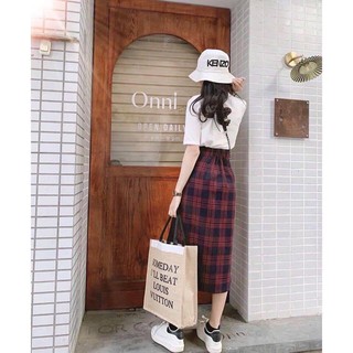 SET ÁO THUN+CHÂN VÁY KẺ DÁNG DÀI