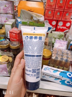 Sữa rửa mặt vitamine thái lan