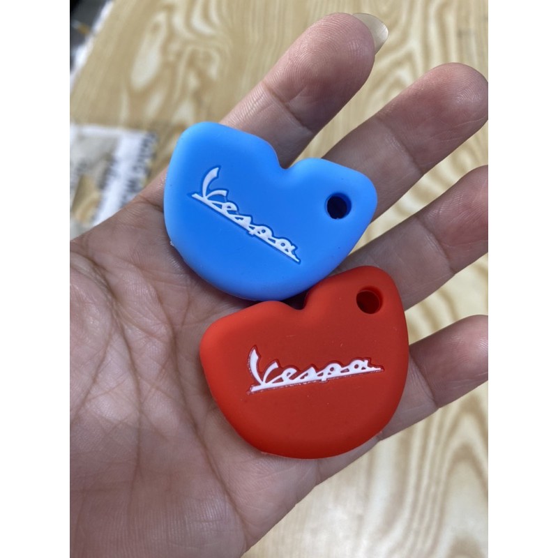 Bọc silicon chìa khoá xe Vespa Sprint,Primavera,..