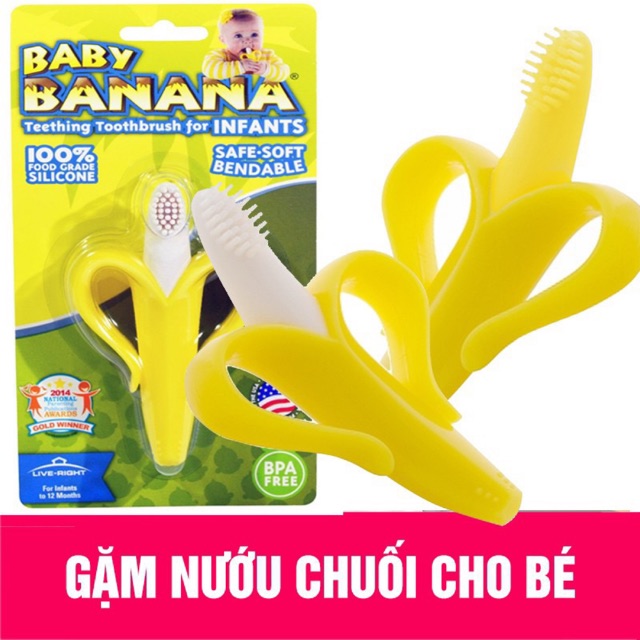 Ngậm nướu chuối cho bé