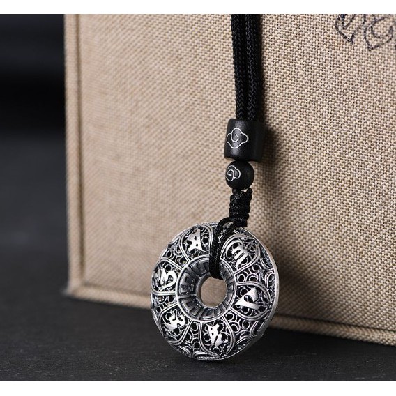 MẶT DÂY CHUYỀN OM MANI PADME HUM  - DC560
