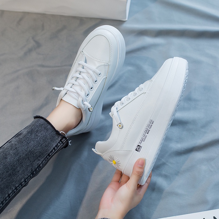 Giày Sneaker Nữ G45 Màu Trắng Đế Cao Thêu Hoa Phong Cách Hàn Quốc Đi Học Đi Chơi. Giày Thể Thao Nữ Đẹp Giá Rẻ A1