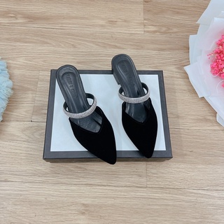 Sục mũi nhọn quai đá to gót 3cm( cườm to)