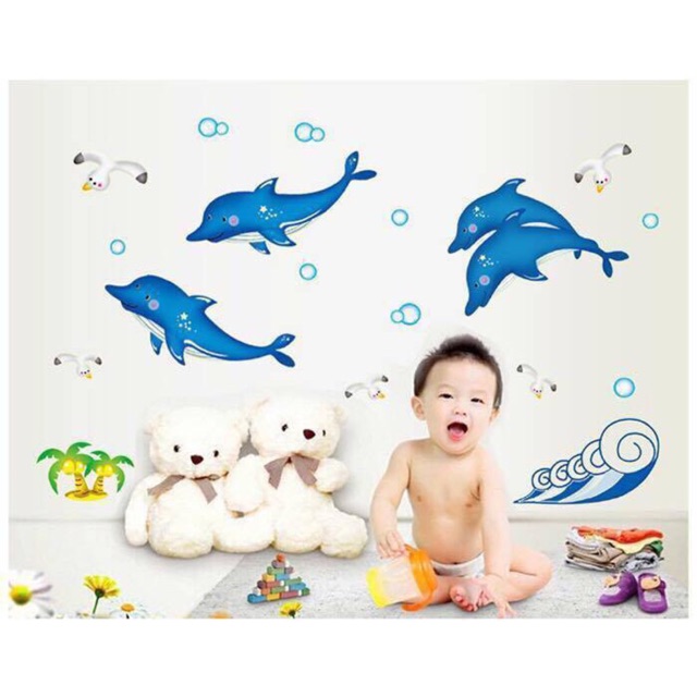 Decal dán tường cá heo dạ quang phát sáng