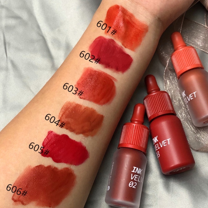 Son Môi 6 Màu Sắc Thời Trang Tùy Chọn Thiết Kế Vỏ Hình Chai Rượu Vang