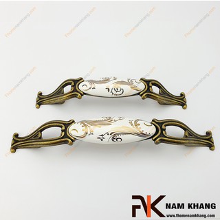 Tay nắm tủ sứ cổ điển nk017-c