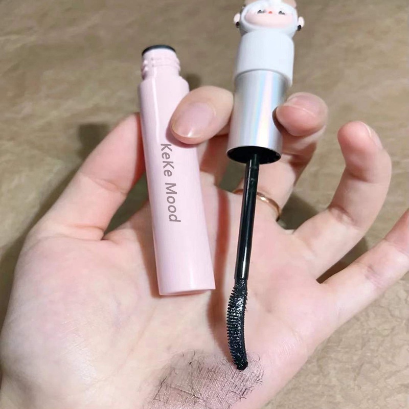 Mascara Chống Thấm Nước Và Mồ Hôi Chuốt Dày Mi Hiệu Quả