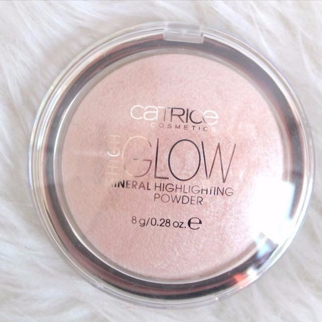 Phấn bắt sáng Catrice High Glow Mineral Highlighting Powder | BigBuy360 - bigbuy360.vn