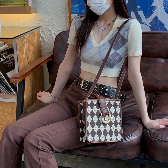 Áo Dệt Kim Ngắn Tay Lưng Cao Thời Trang Quyến Rũ