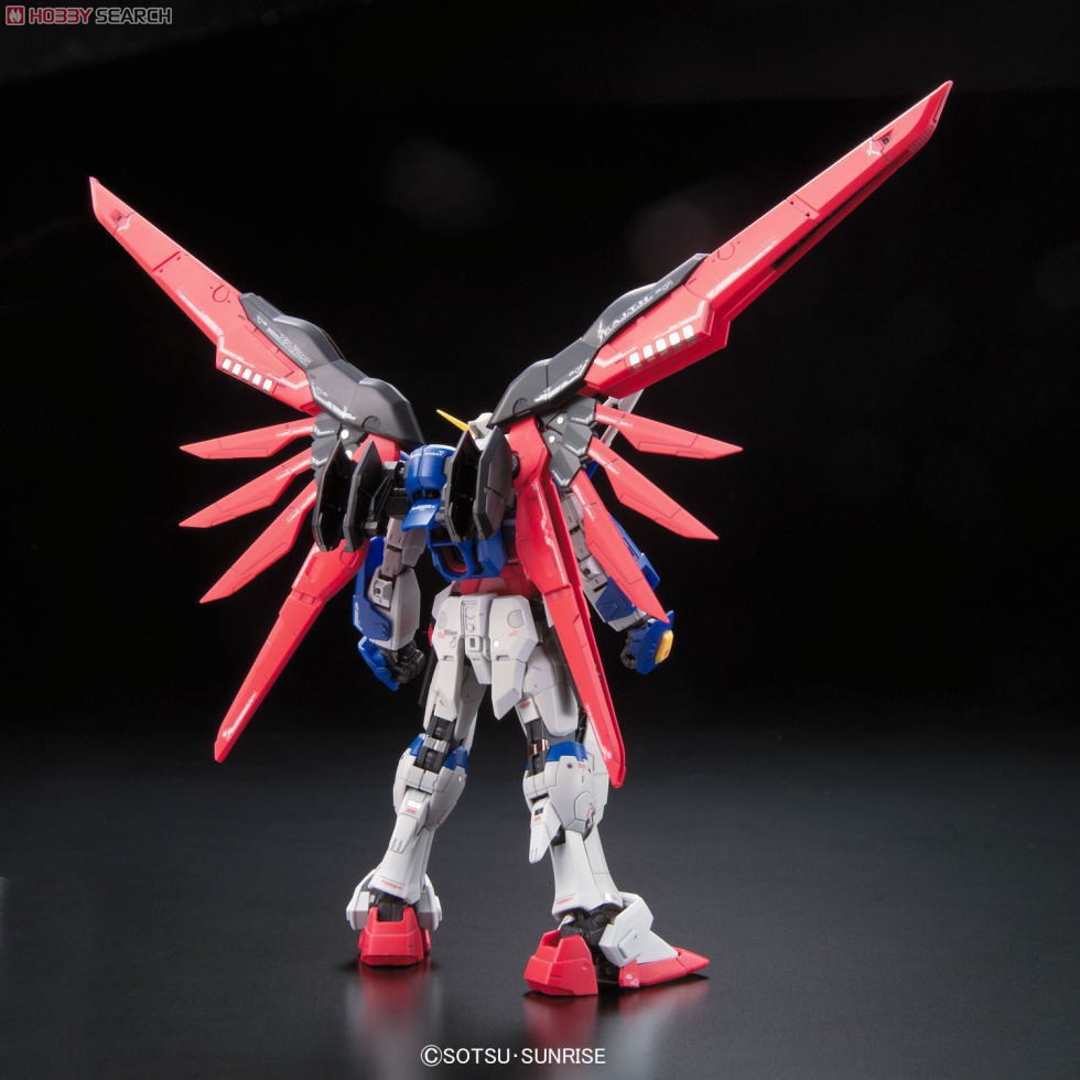 Mô hình RG ZGMF-X42S Destiny Gundam RG 11