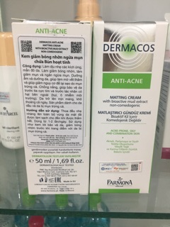 Dưỡng ẩm Dermacos dành cho da dầu, mụn