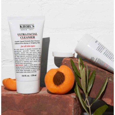 Sữa rửa mặt tạo bọt dịu nhẹ Kiehls Ultra Facial Cleanser 150/230ml phù hợp với mọi loại da