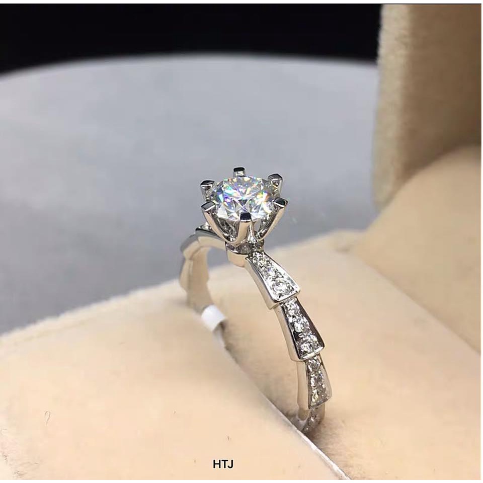 Nhẫn đính đá cáo , nhẫn xinh cho chị em/ Bạc Xinh 92