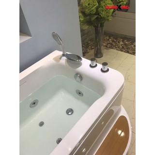 Bồn tắm massage Euroking EU-1311
