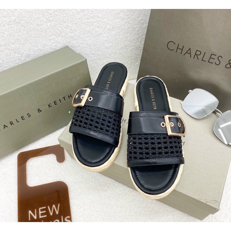 DÉP LÊ CNK LƯỚI