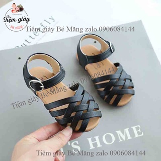 sandal bé gái rọ đan chéo mã mới