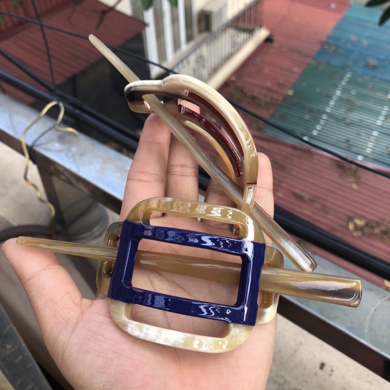 Cặp tóc sừng sơn mài xuất khẩu hàng VIP - ĐẸP - ĐỘC - LẠ ( Horn Comb of HAHANCO)