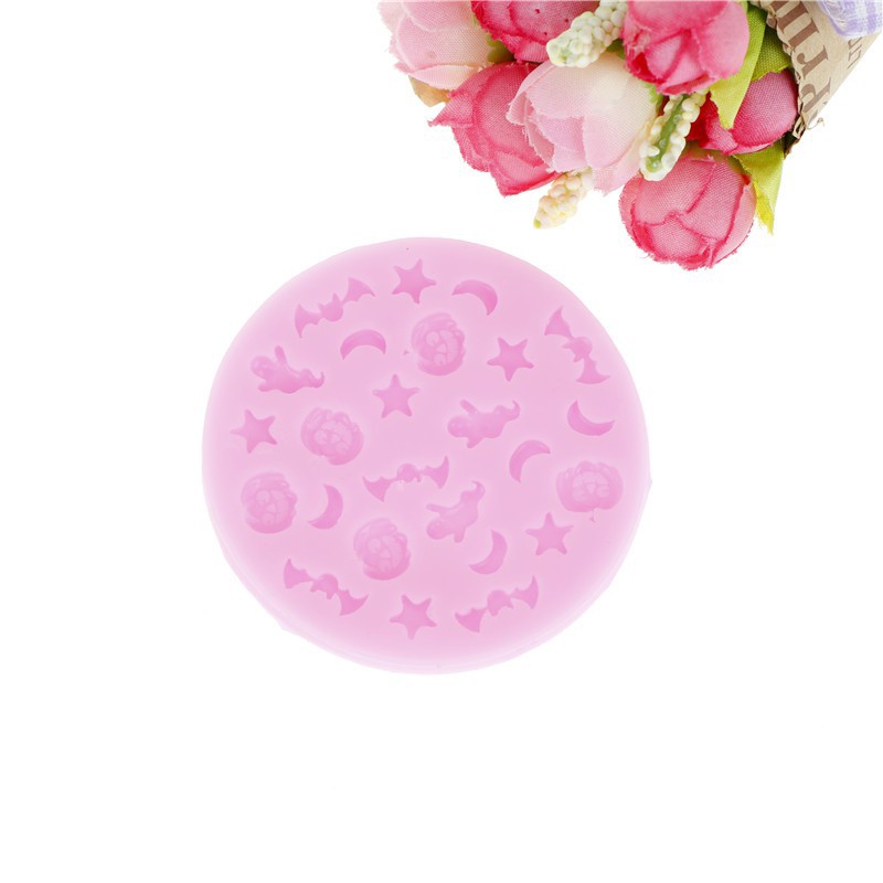 Khuôn làm bánh kẹo phong cách Halloween độc đáo