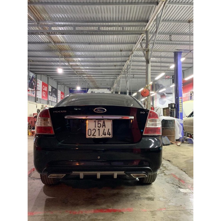 Lippo, cản sau Focus