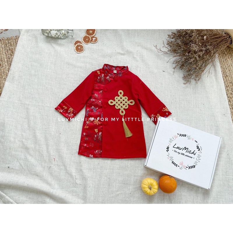 Áo dài cách tân cho bé trai-áo dài diện tết cho bé trai chất liệu gấm